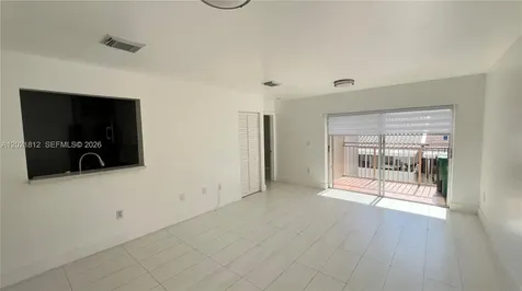 1132 NW 125th Path Miami FL 33182