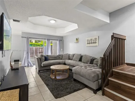5033 NW 114th Court Doral FL 33178