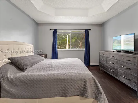 5033 NW 114th Court Doral FL 33178