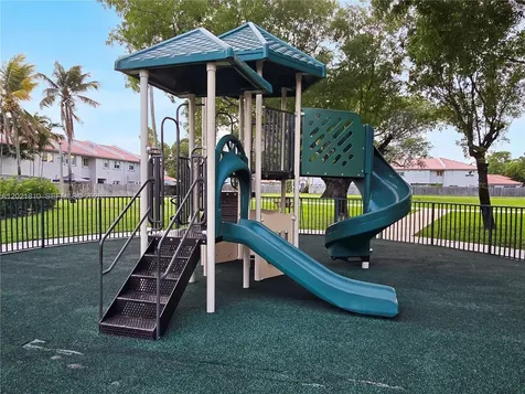 5033 NW 114th Court Doral FL 33178
