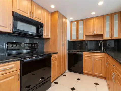 11111 Biscayne Boulevard Miami FL 33181