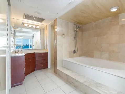 11111 Biscayne Boulevard Miami FL 33181