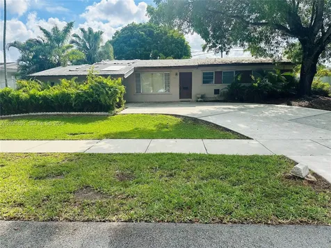 7625 SW 99th Court Miami FL 33173