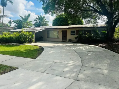 7625 SW 99th Court Miami FL 33173