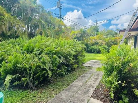 7625 SW 99th Court Miami FL 33173