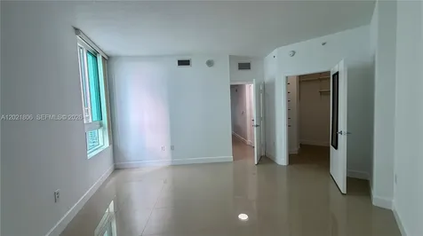 1900 N Bayshore Drive Miami FL 33132