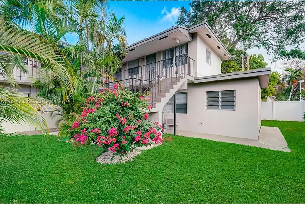 515 SE 9th Street Fort Lauderdale FL 33316