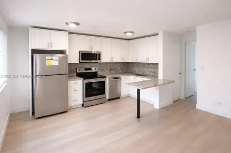 515 SE 9th Street Fort Lauderdale FL 33316