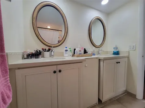 3227 32nd Way West Palm Beach FL 33407