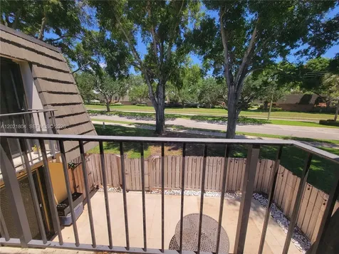 3227 32nd Way West Palm Beach FL 33407