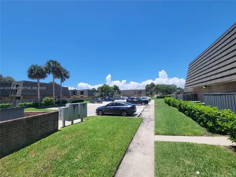 3227 32nd Way West Palm Beach FL 33407