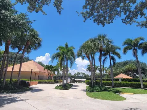 3227 32nd Way West Palm Beach FL 33407