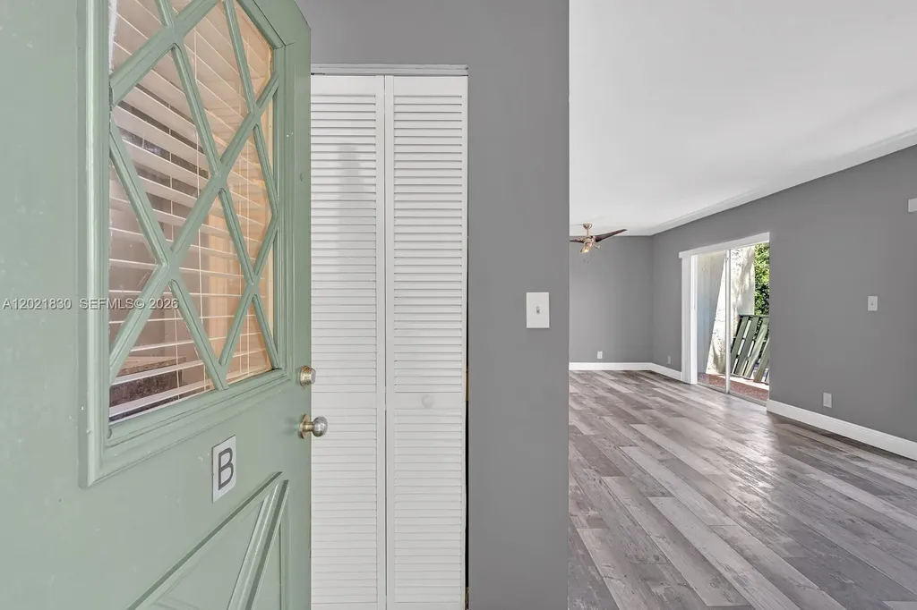 8911 NW 28th Drive Coral Springs FL 33065