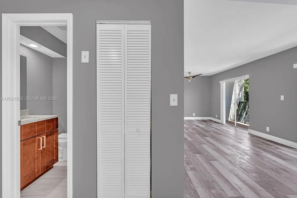 8911 NW 28th Drive Coral Springs FL 33065