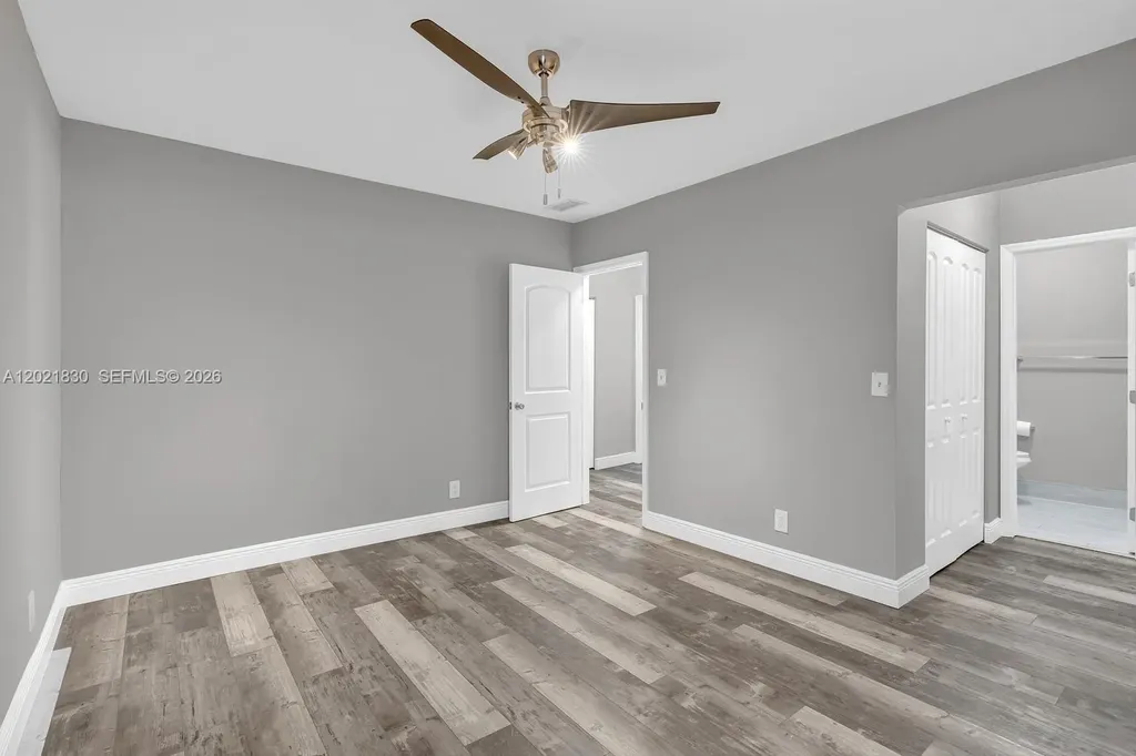 8911 NW 28th Drive Coral Springs FL 33065
