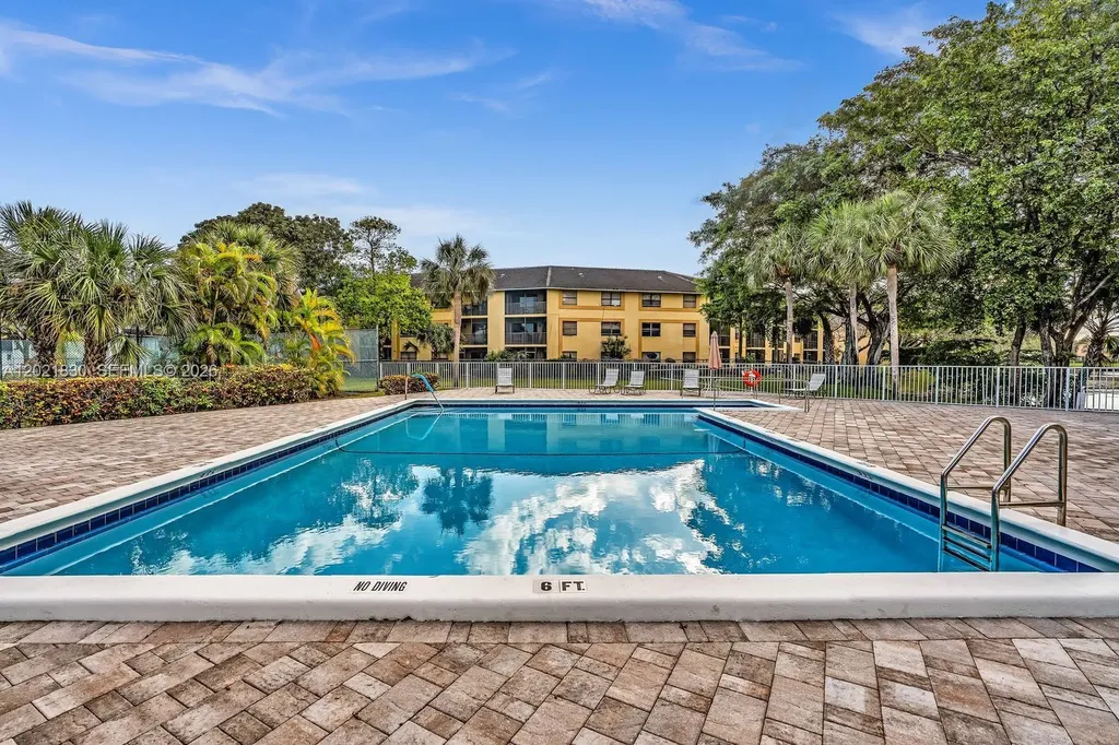 8911 NW 28th Drive Coral Springs FL 33065