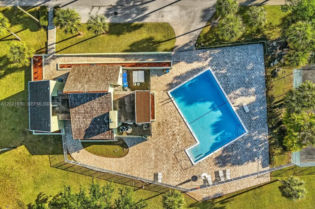 8911 NW 28th Drive Coral Springs FL 33065