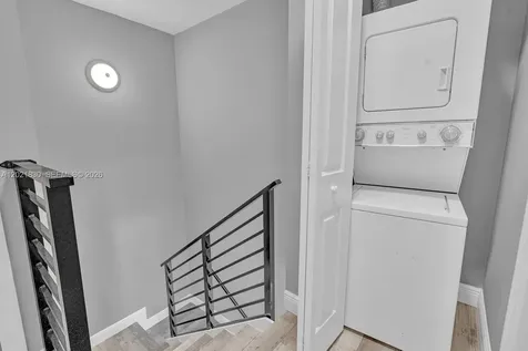 8911 NW 28th Drive Coral Springs FL 33065