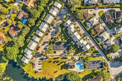 8911 NW 28th Drive Coral Springs FL 33065
