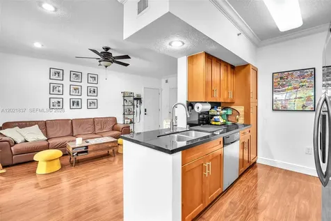 11650 SW 2nd Street Pembroke Pines FL 33025