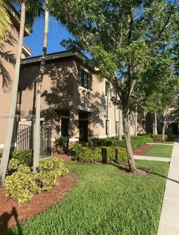 22631 SW 88th Place Cutler Bay FL 33190