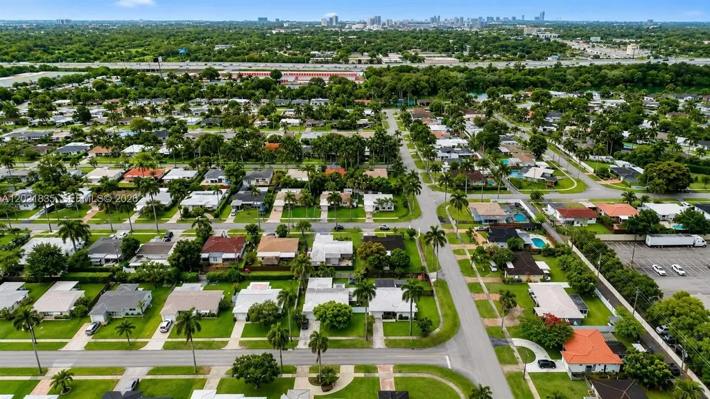 603 N 32nd Avenue Hollywood FL 33021