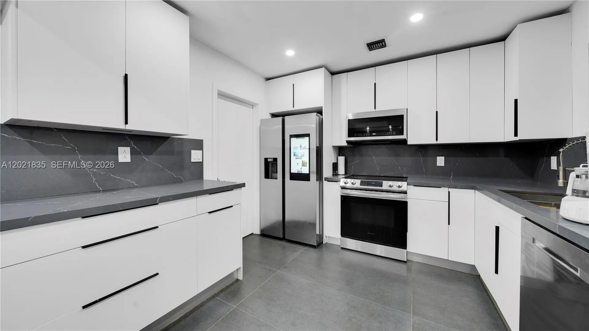 603 N 32nd Avenue Hollywood FL 33021