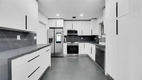 603 N 32nd Avenue Hollywood FL 33021