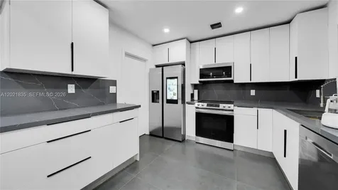 603 N 32nd Avenue Hollywood FL 33021