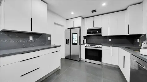 603 N 32nd Avenue Hollywood FL 33021