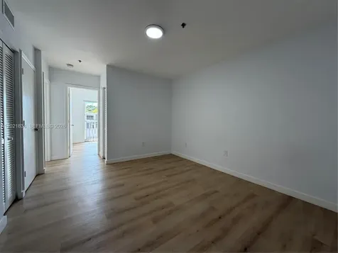 717 SW 11th Avenue Miami FL 33130