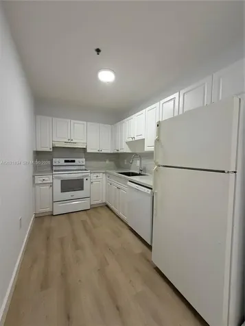 717 SW 11th Avenue Miami FL 33130