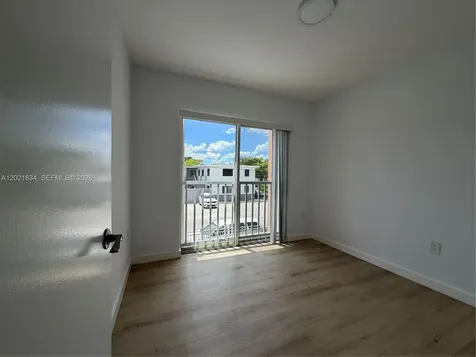 717 SW 11th Avenue Miami FL 33130