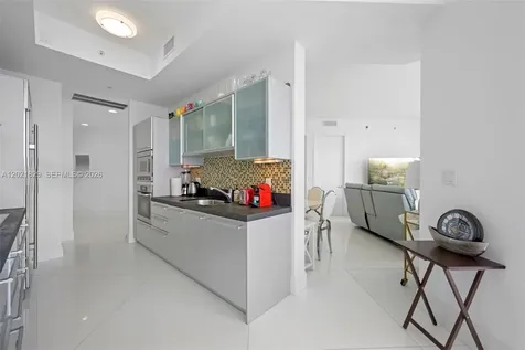 18201 Collins Avenue Sunny Isles Beach FL 33160