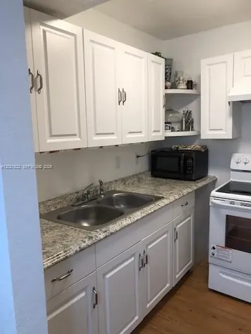 3061 NW 47th Terrace Lauderdale Lakes FL 33313