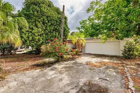 3905 SW 67th Terrace Miramar FL 33023
