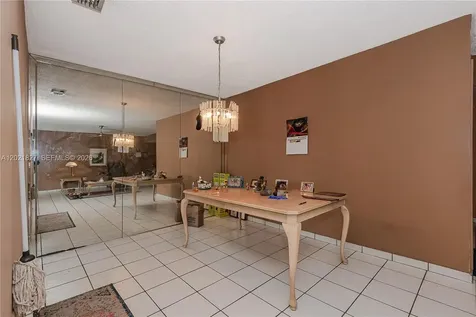 3905 SW 67th Terrace Miramar FL 33023