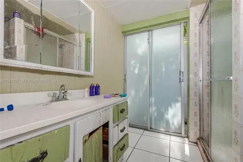 3905 SW 67th Terrace Miramar FL 33023