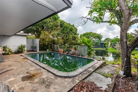 3905 SW 67th Terrace Miramar FL 33023