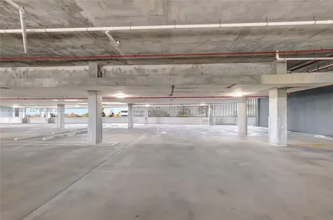 21290 Biscayne Boulevard Aventura FL 33180