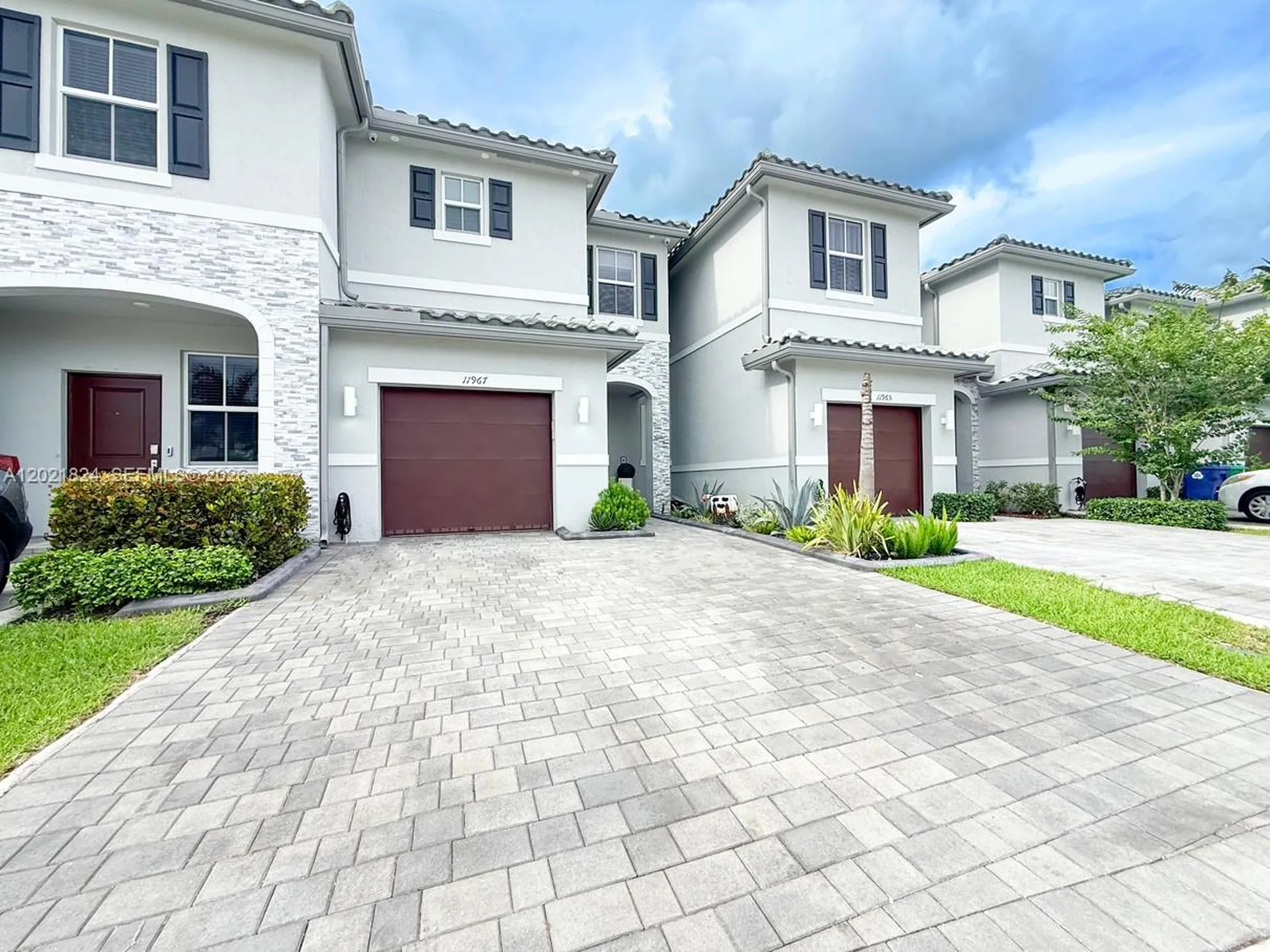 11967 NW 46th Street Coral Springs FL 33076