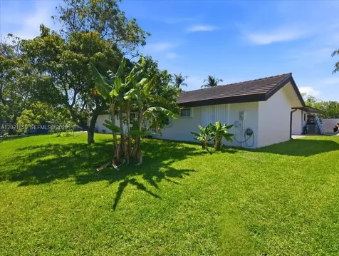 9665 SW 136th Street Miami FL 33176