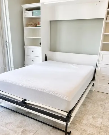 55 SE 6th Street Miami FL 33131