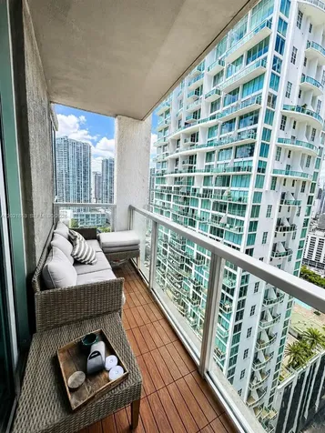 55 SE 6th Street Miami FL 33131