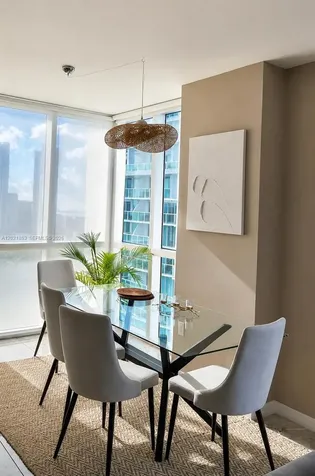 55 SE 6th Street Miami FL 33131
