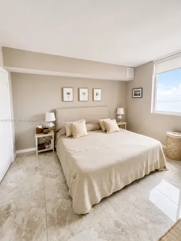55 SE 6th Street Miami FL 33131