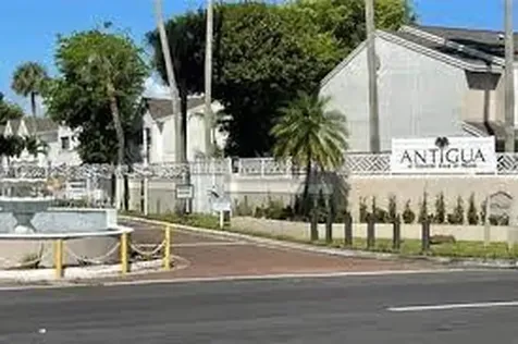 17425 NW 67th Place Hialeah FL 33015