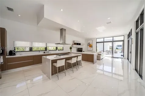 16600 Sunset Way Weston FL 33326