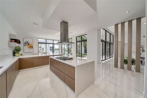 16600 Sunset Way Weston FL 33326
