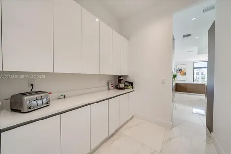 16600 Sunset Way Weston FL 33326